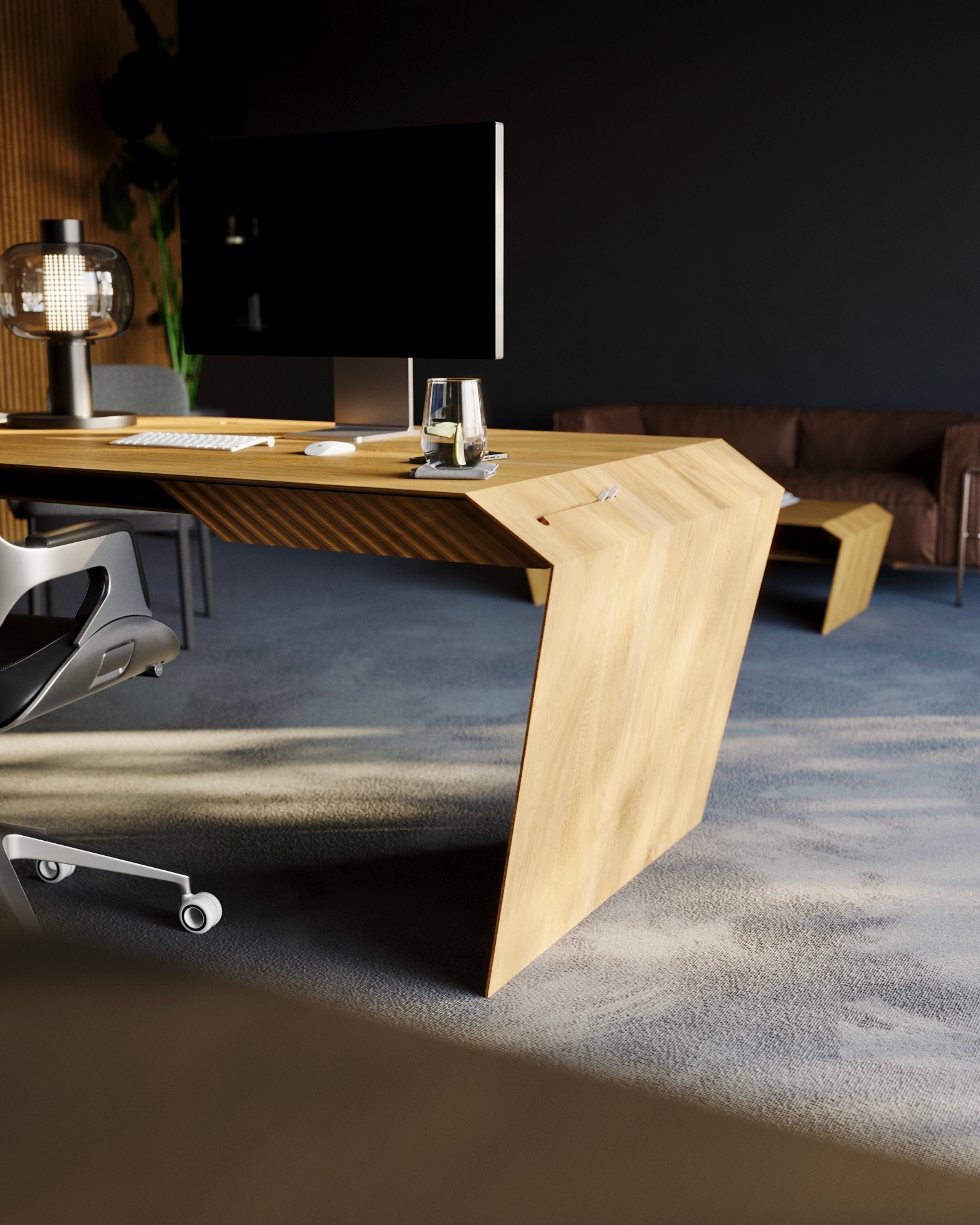 Design-Schreibtisch & Couchtisch aus Massivholz