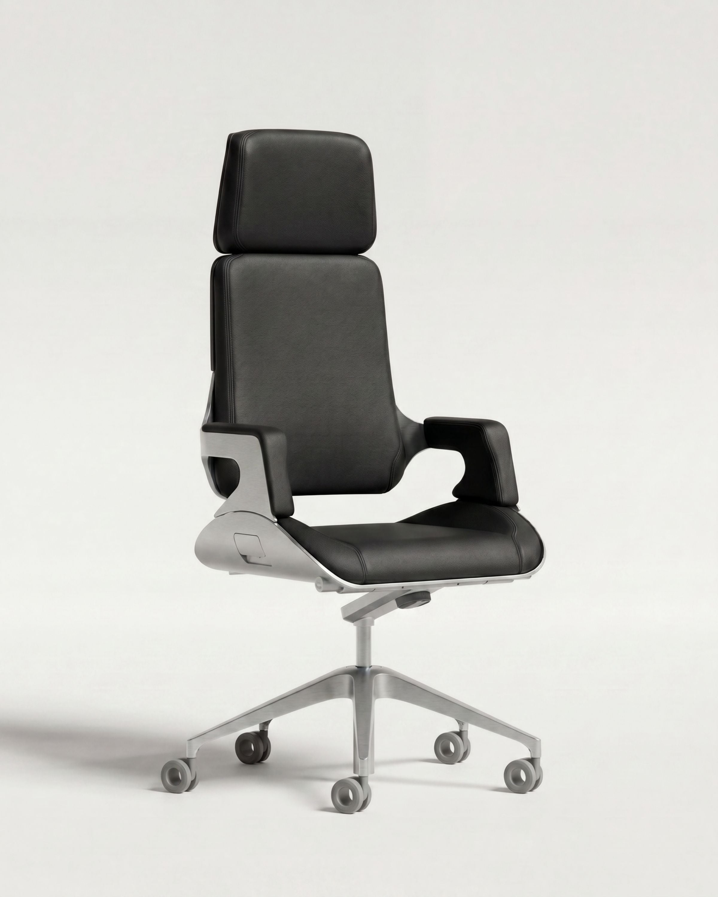 Interstuhl Silver — Chefsessel in Echtleder